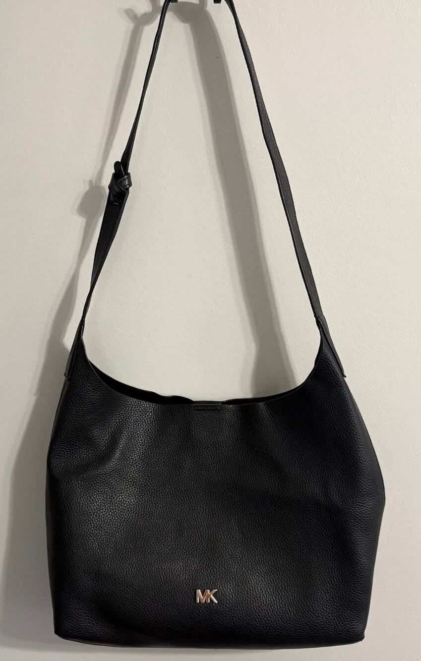 Michael Kors Junie Black Pebbled Leather Med Hobo Shoulder Purse Gold 30T8TX5H2L
